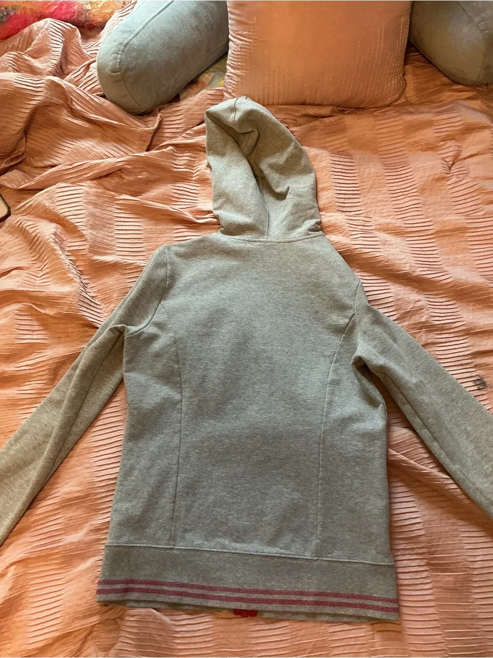 The North Face Women's Light Gray Hooded Sweater with Pink Stripe Hem